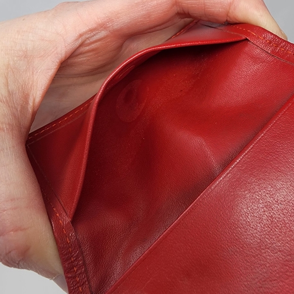 YSL KeyCase - Picture 13 of 14